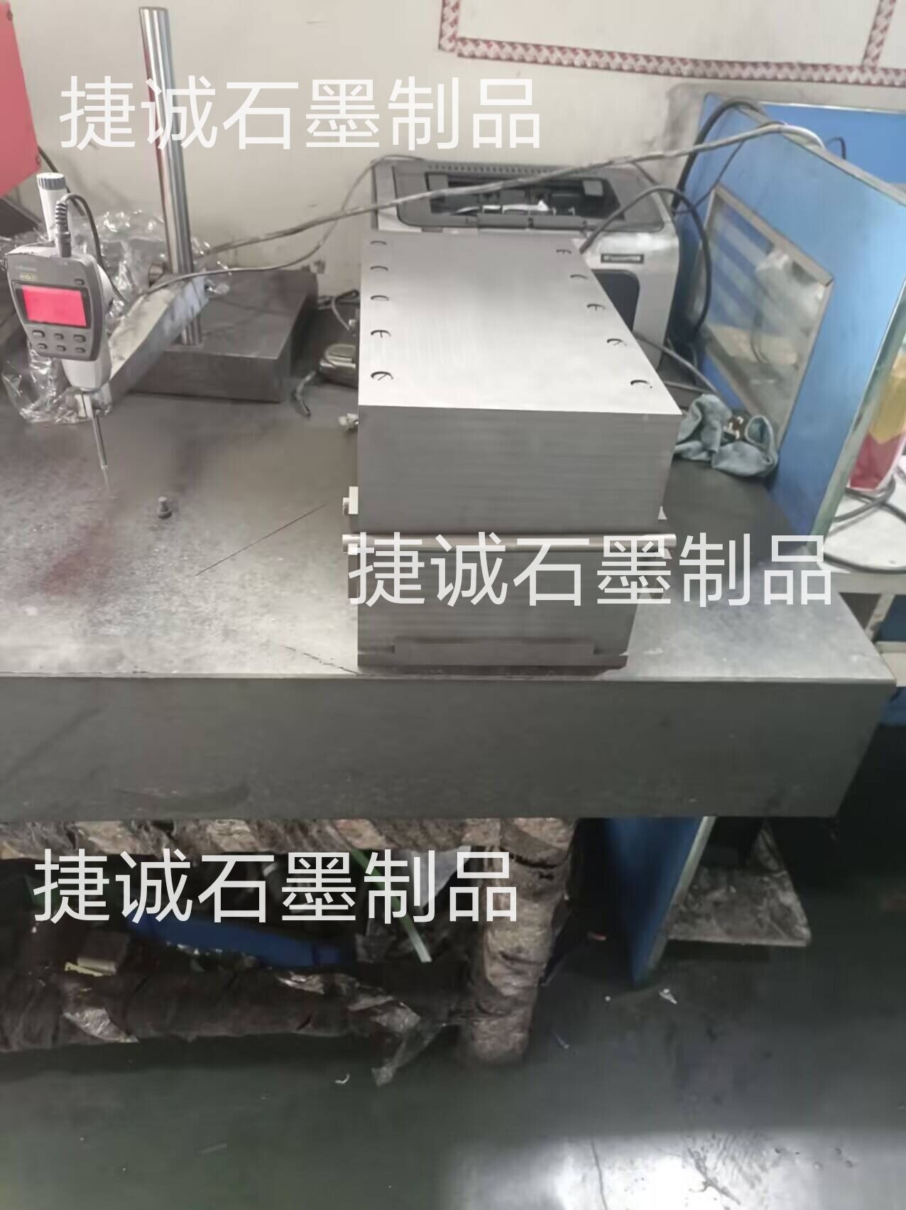 粉末冶金炉，真空粉末冶金炉，粉末冶金炉加工，真空炉石墨件，真空炉石墨配件，粉末冶金炉石墨件，真空炉，石墨发热元件，粉末冶金炉石墨件加工，粉末冶金炉石墨件生产厂家